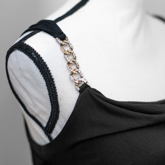 Dressy Fitted Tank Top with Open Back and Chain Link Detailed Straps Size Small - Picture 2 of 4